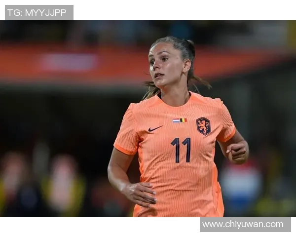 美国女足球星短发造型引关注是谁引领了这一潮流趋势