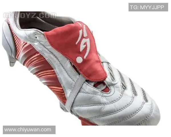 球星同款儿童足球鞋时尚亮相让小球员体验专业级运动魅力 球星同款儿童足球鞋时尚亮相让小球员体验专业级运动魅力